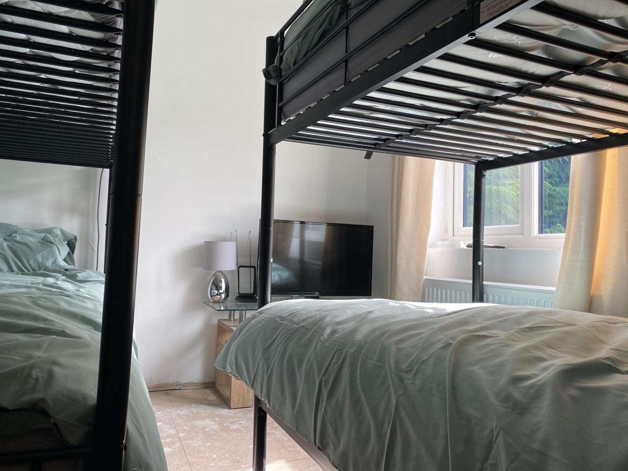 Freedom Hostel 拉德克利夫 外观 照片